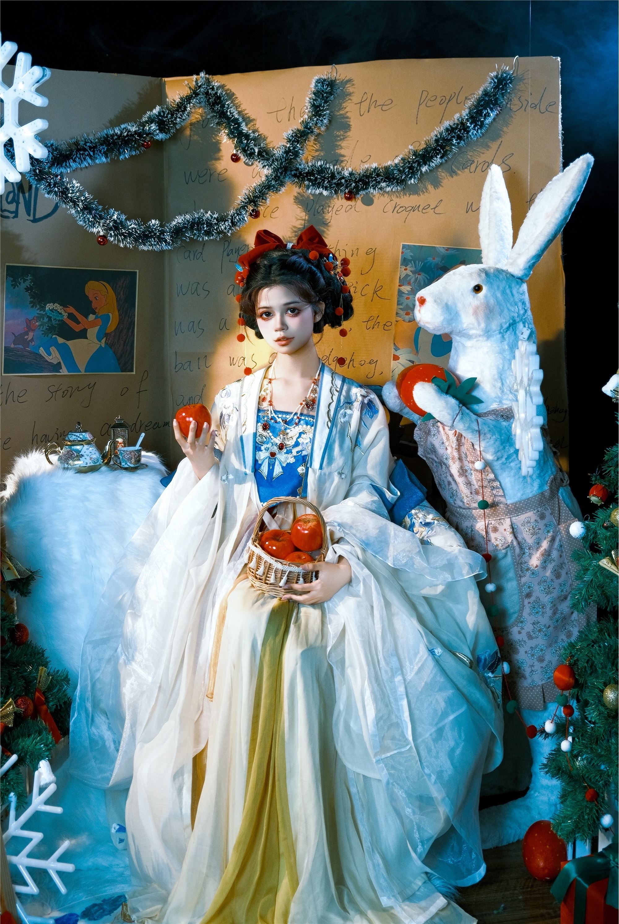 YITUYU艺图语 2025.01.20 白雪公主的圣诞节 蘑菇